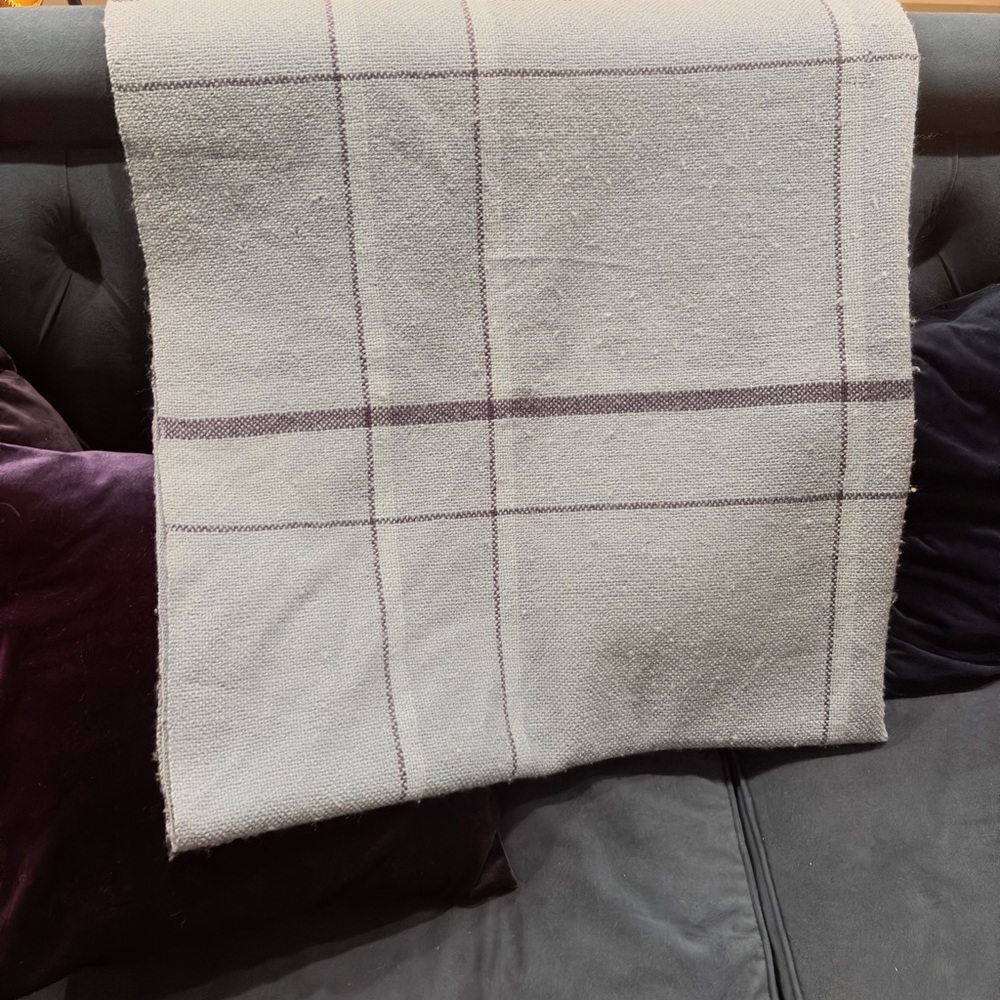 The Three Weavers Virgin Wool Vintage Blanket Handmade in USA - Picture 4 of 7
